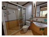 Kamar mandi dalam Kamar Utama (kamar mandi tamu juga mirip seperti itu)